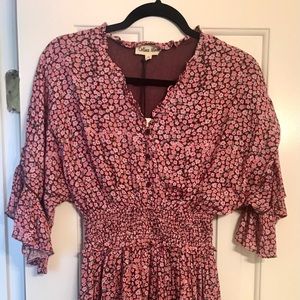 Floral short dress size XS. Great for this summer!